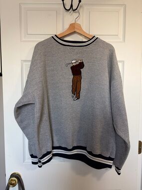 Men's Gray Crewneck Sweater with Golf Embroidery